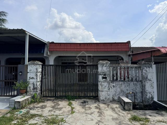 Taman Universiti Single Storey Low Cost House 2bed Skudai Johor Bahru 1