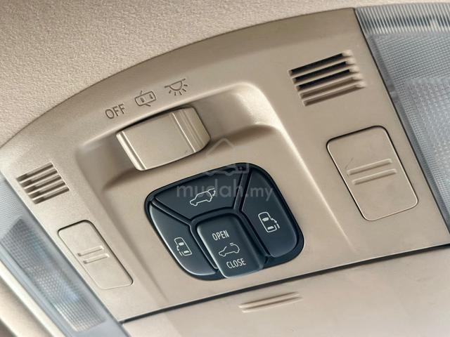 2014 Toyota ALPHARD 3.5 FACELIFT SUNROF PILOT-SEAT - 4