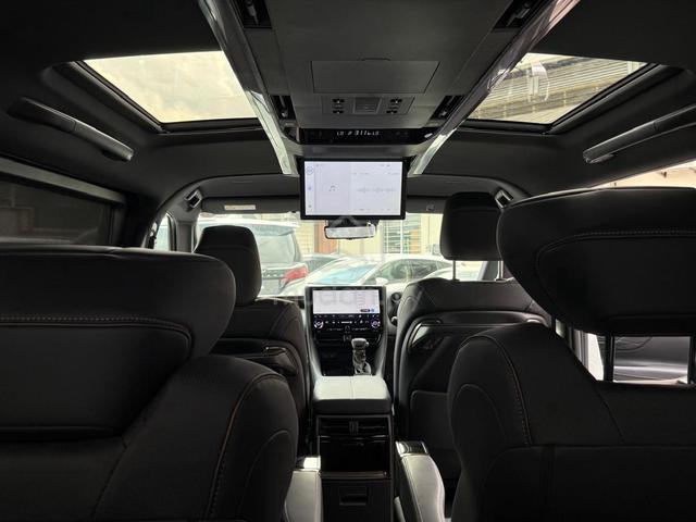 JBL / Side Step / HUD 2025 Toyota ALPHARD 2.5 Z(A) - 4