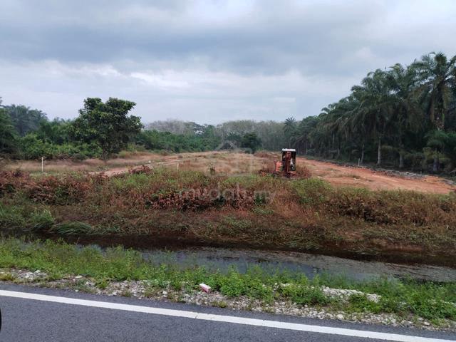 tanah untuk dijual di jalan yong peng ke ayer hitam johor 1