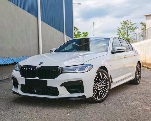 2019 Bmw 530i 2.0 M-SPORT (CKD) (A) - 1