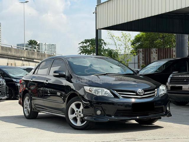 2012 Toyota ALTIS 1.8 G FACELIFT Corolla Leather - 1