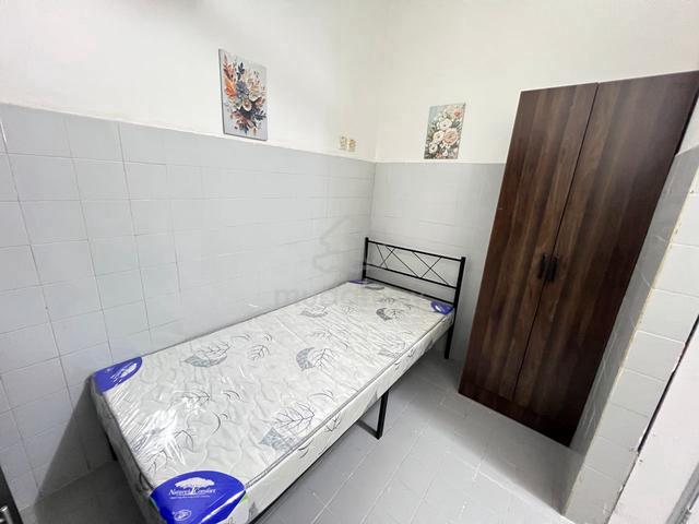 RM0DEPOSIT .Bilik dgn dapur Private 5min Jln kaki ke LRT&MRTMaluri 1