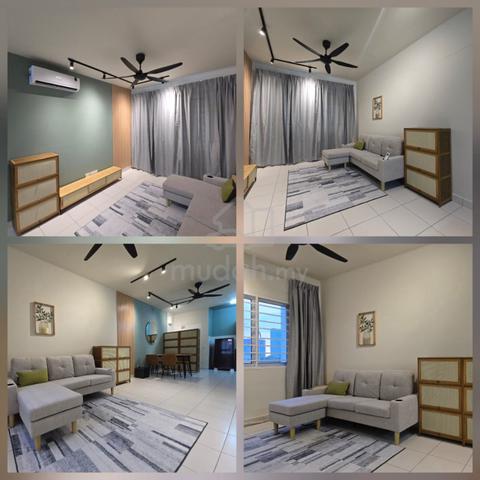 Karisma @ Eco Majestic 1
