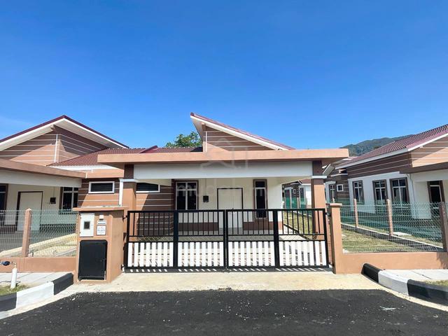 Semi D Taman Indah Suria, Dungun 1