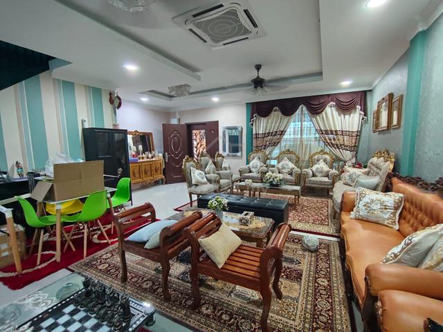 Taman Padi View 3 Storey Terrace Penampang / 5 Rooms / Renovated 1