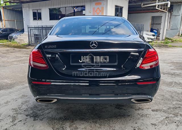 2017 Mercedes Benz E200 AVANTGARDE 2.0 (A) - 4