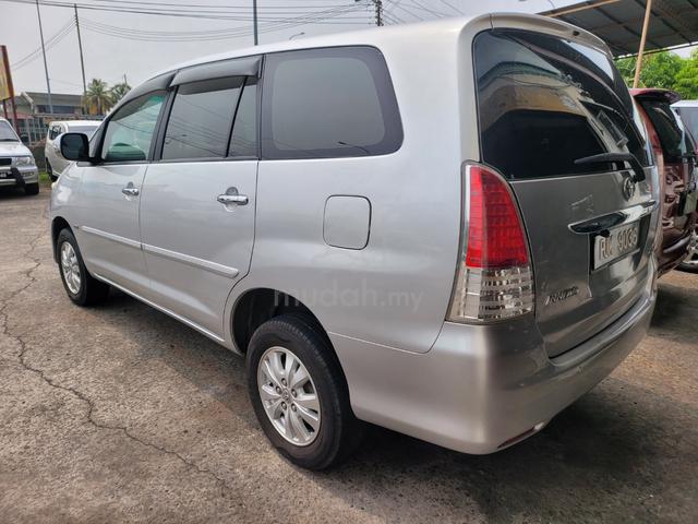 Toyota innova 2.0 auto tahun 2009 - 4
