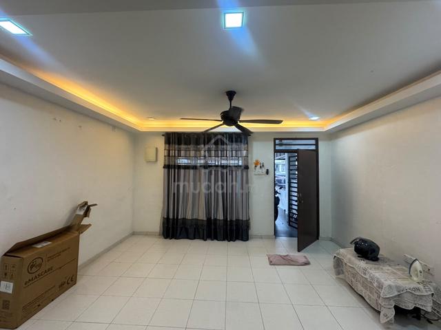 Fully Renovated 2.5 Storey House | Taman Scientex | Full Loan 1