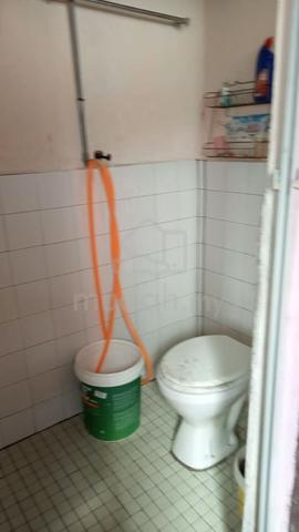 Mutiara Jaya Flat (Simpang Ampat) 1
