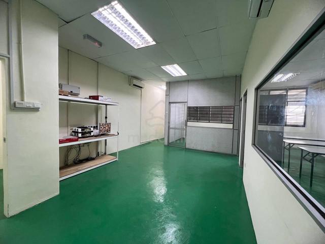 Taman Perindustrian Desa Plentong Factory For Rent 1