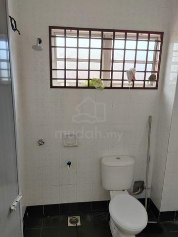 Double storey house for RENT-KUALA SELANGOR 1