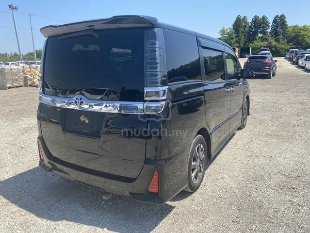 2021 Toyota VOXY 2.0 ZS KIRAMEKI III (A) TTV023 - 3