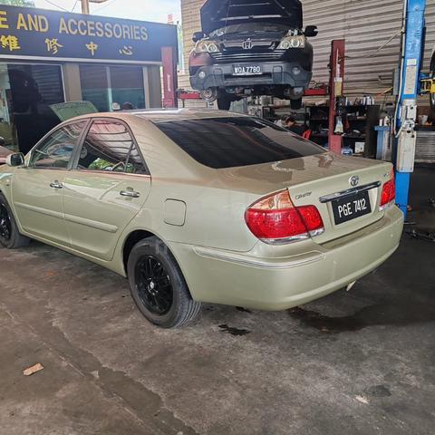 2004 Toyota CAMRY 2.4 V (A) - 2
