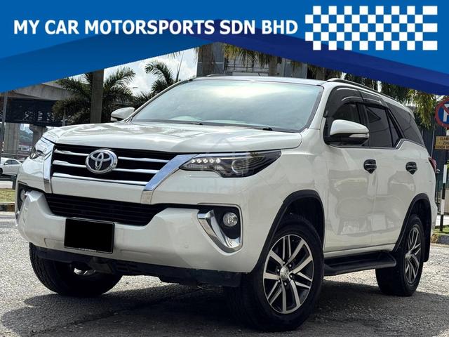 2017 Toyota FORTUNER 2.7 SRZ 4x4 SUV 7ST KLES RCAM - 1