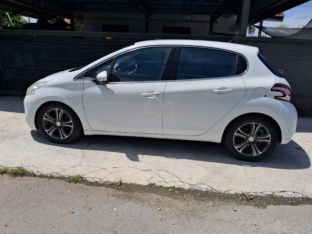 2014 Peugeot 208 1.6 VTi ALLURE (A) - 3