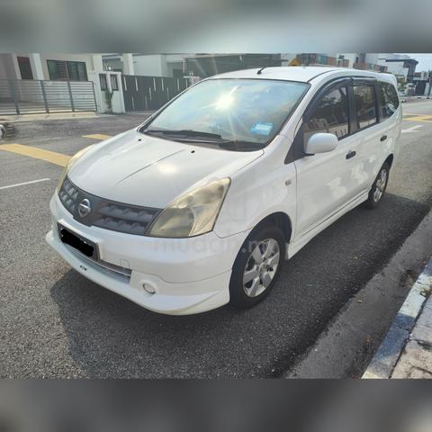 2011 Nissan GRAND LIVINA 1.6 CLASSIC/COMFORT MC - 2