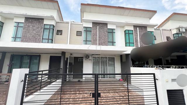 Saujana KLIA Kota Warisan Sepang 2 Storey Terrace House For Rent 1