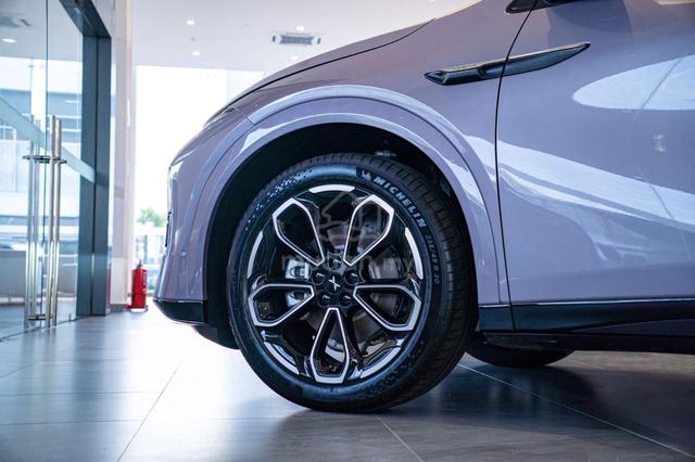 2025 Xpeng G6 AWD LASTUNIT Purple, Light GREY - 4