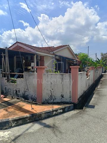 Corner Lot Teres Setingkat Halaman jawi , Penang untuk di jual 1