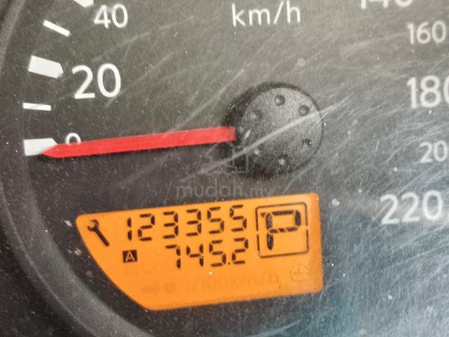 2015 Nissan NAVARA 2.5 CALIBRE (A) - 3