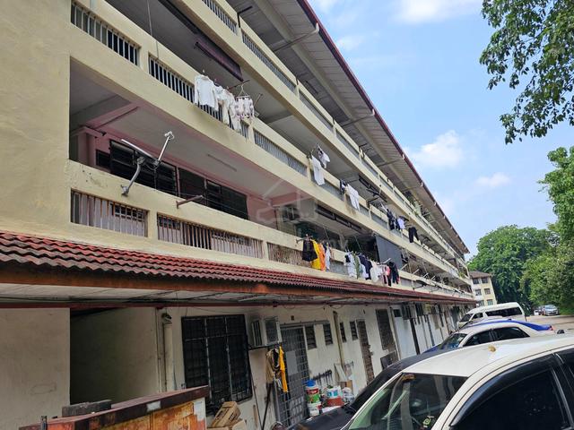 Apartment Taman Castlefield 1