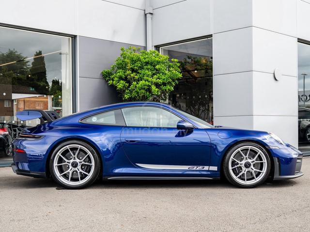 2025 Porsche 911 GT3 (992 II) MANUAL - 3