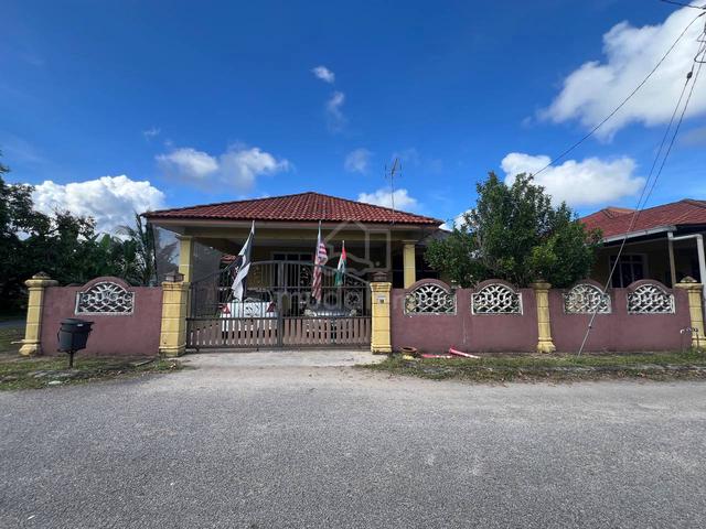 Banglo Corner Lot Utk Dijual 1
