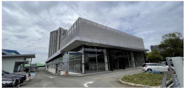Strategic Showroom To Let in Bandar Kinrara 1
