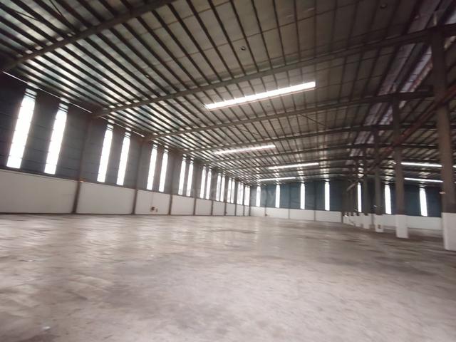 West Port Industrial Warehouse for Rent 1