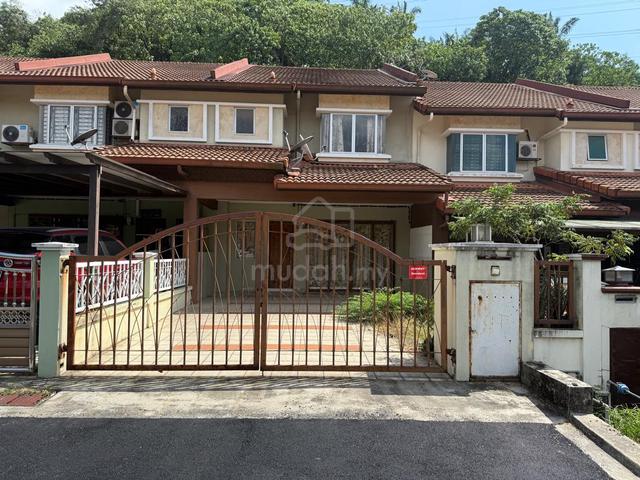 For SALE Teres 2 Tingkat Renovated Gated Guarded Bdr Sunway Semenyih 1