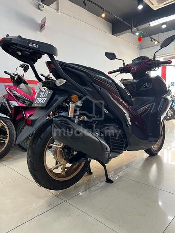 used yamaha nvx v2 abs keyless 2023 low mileage - photo 6 of 6