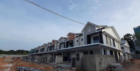 [Brand New] 22x75 2 Sty Musika Homes Barola Setia Alam Shah Alam !! 3