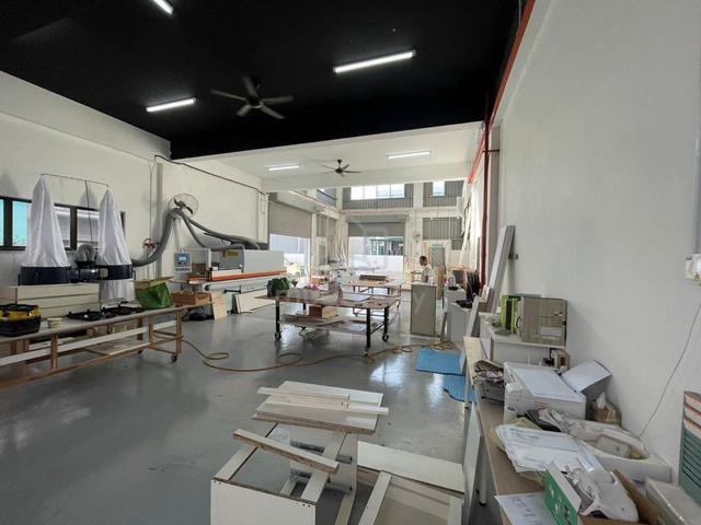 Fully extention renov 2 sty link factory Nilai 3 Semarak industry park 1