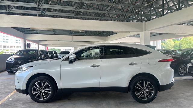 Dim 2025 Toyota HARRIER 2.0 G BSM Grade 5A - 5