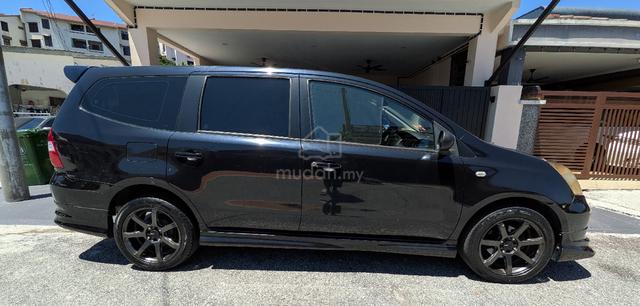 2013 Nissan GRAND LIVINA 1.6 IMPUL MC FACELIFT (A) - 1