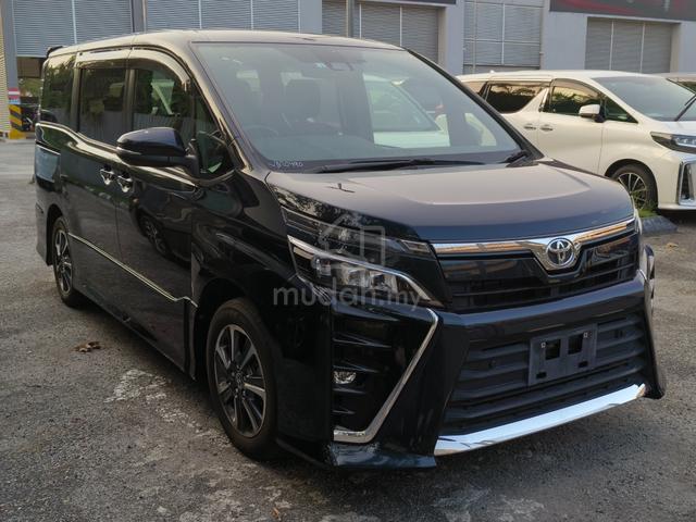2022 Toyota VOXY 2.0 ZS (A) - 2