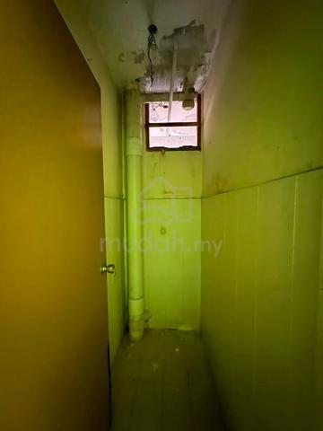 Apartment Lestari (Damansara Damai) 1