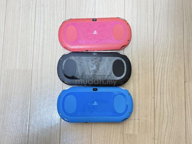 Sony PS Vita PCH-1000 Consoles 3-Pack Tested - photo 4 of 4