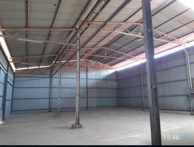 SEMAMBU Detached warehouses with Office 34000sf 1