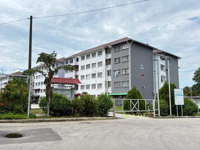 Pangsapuri Taman Tasik Utama 1