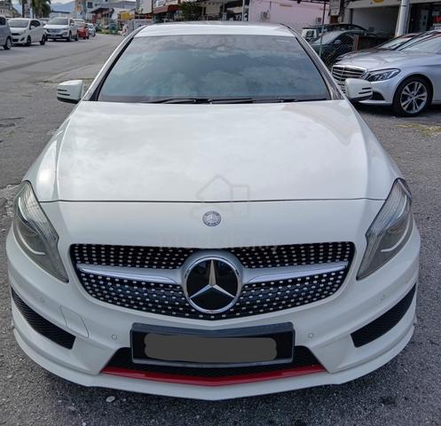 2015 Mercedes Benz A250 SPORTS AMG 2.0 - 2