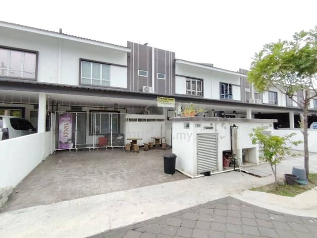 2 Storey Terrace House Irama Perdana LBS Alam Perdana Puncak Alam 1