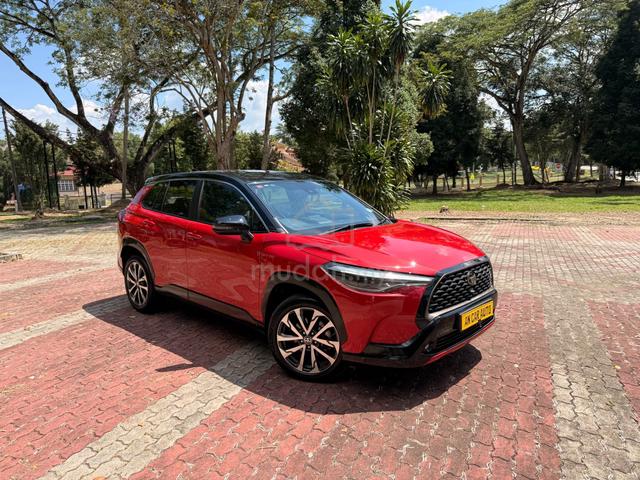 2021 Toyota COROLLA CROSS 1.8 V (A) GR SPORT LOOK - 2
