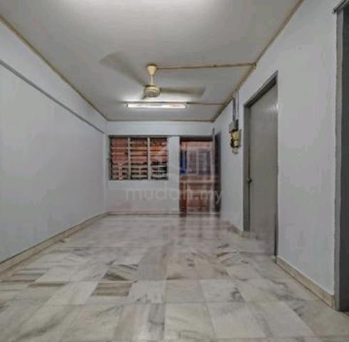 Taman Megah Cheras Apartment 1