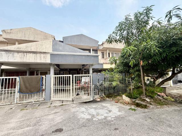 Double Storey Terrace Taman Orkid, Jalan Tempinis, Meru Klang 1