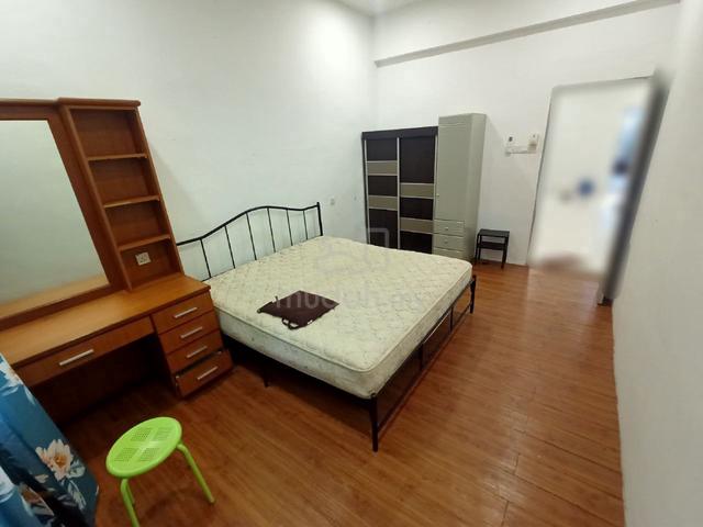 NICE UNIT 1st Floor Shop House Taman Sentosa Bukit Baru Manipal Melaka 1