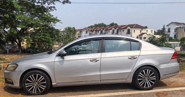 2015 Volkswagen PASSAT 1.8 TSI (CKD) ENHANCED (A) - 2