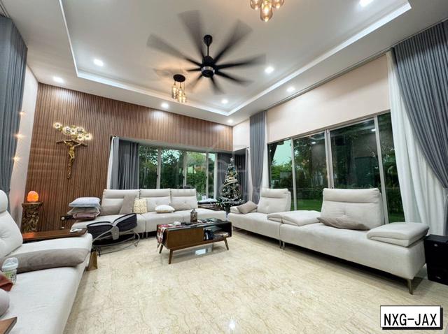 FULLY RENO & EXTENDED !! 9421ft Nusantara Double Sty Bungalow Corner 1