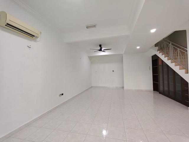 [ Taman Impian Indah Double Storey Just New Paint ForRent] 1